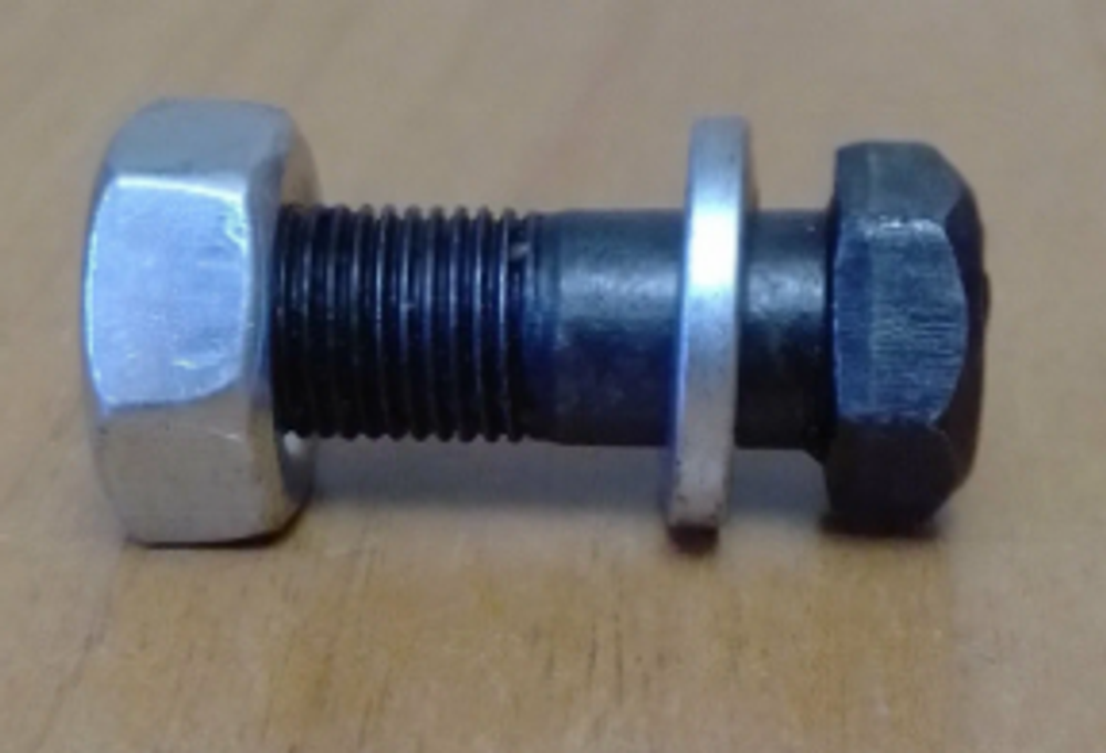Болт10х 30х1.0  карданного вала Газ/Волга (в сборе) 290784-П29СБ