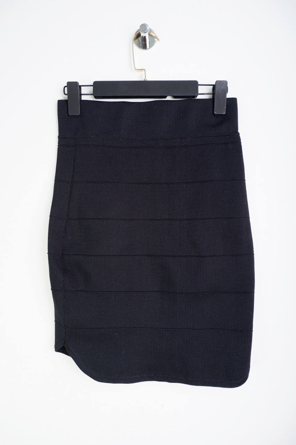 Юбка Incity обтягивающего кроя, визуально на 46 размер