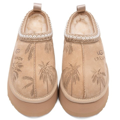 UGG Tazz Platform Erewhon Sand