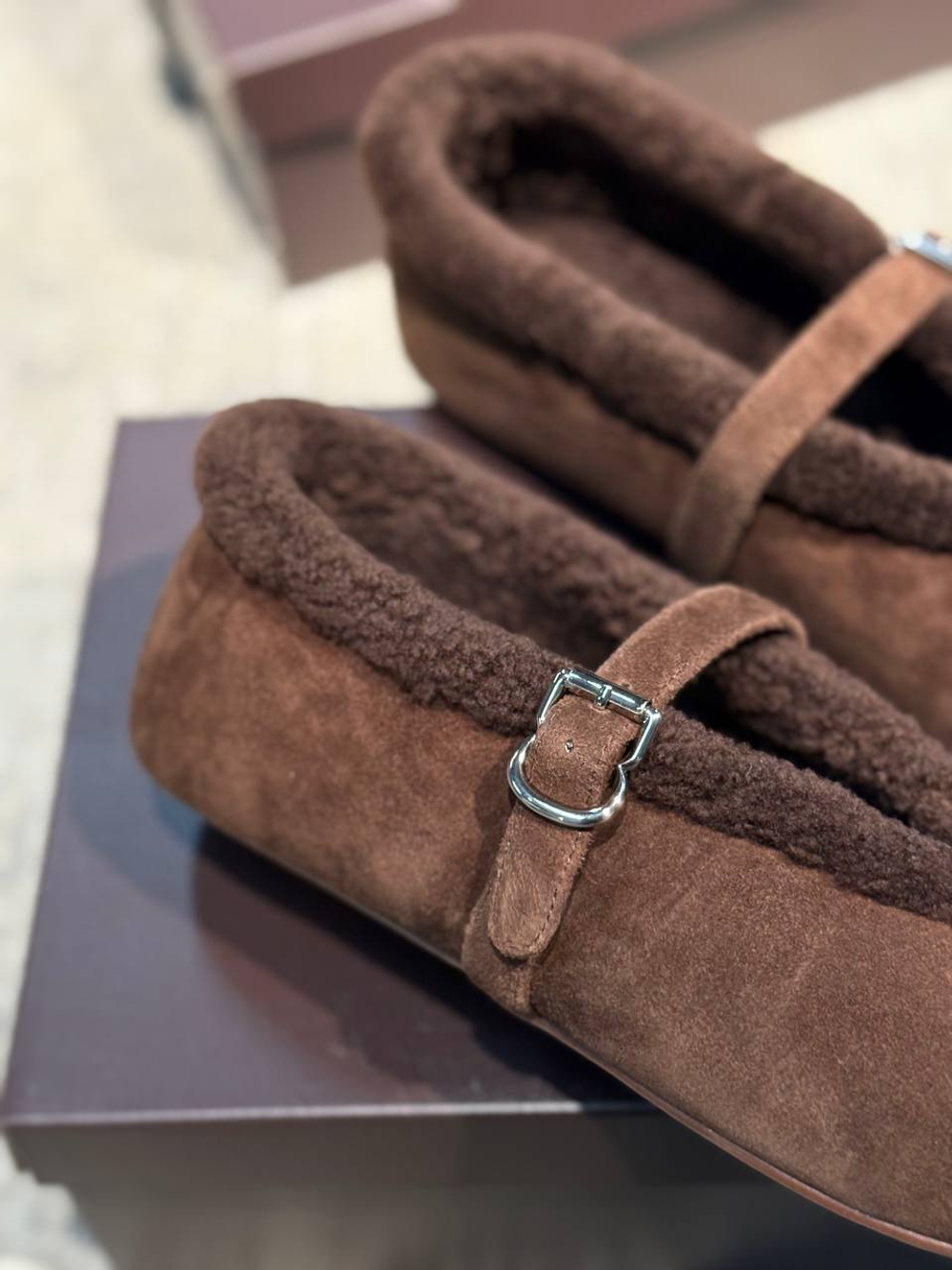 Балетки Alaia