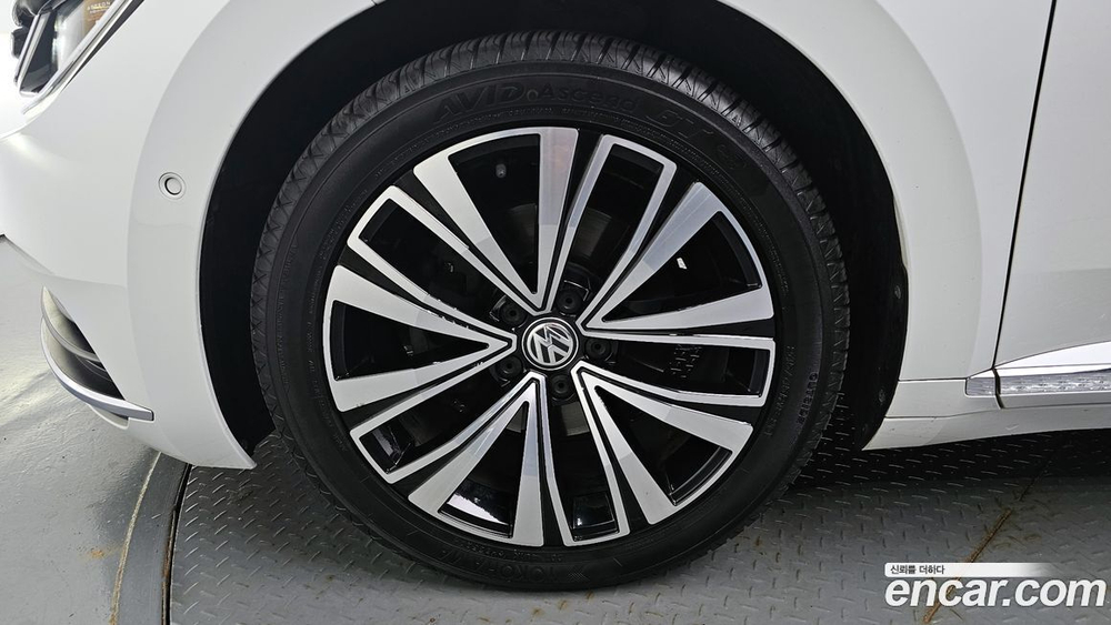 Volkswagen Arteon 2.0 TDI Premium (10.2019)