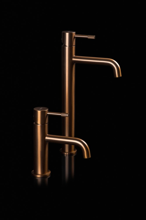 Смеситель для умывальника высокий, Uno Brushed Bronze