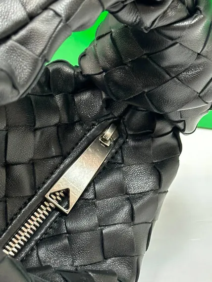 Сумка Bottega Veneta The Mini Jodie черный