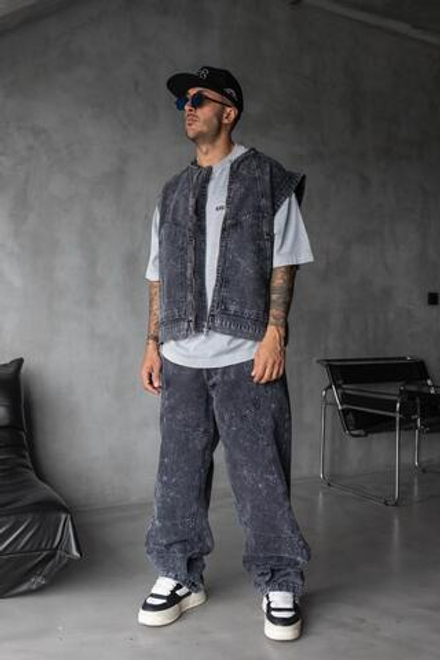 Джинсы оверсайз