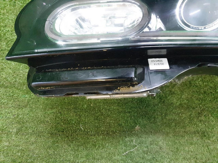 Фара левая Range Rover Vogue 4 (2012-2017) ксенон