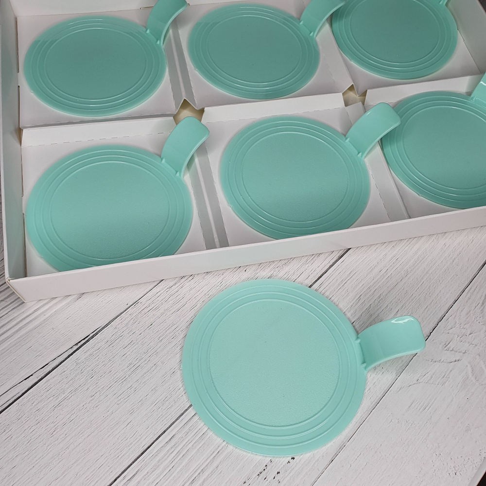 Подложка пластиковая круглая с держателем (цвет Голубой)