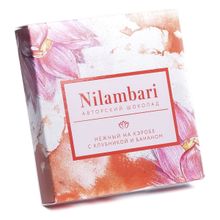 Шоколад Nilambari На кэробе Нежный с клубникой и бананом, 65 г