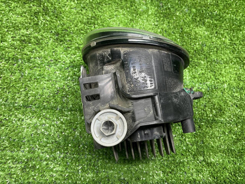 ПТФ левая Toyota Camry XV50 XV70 (2017-2021) LED