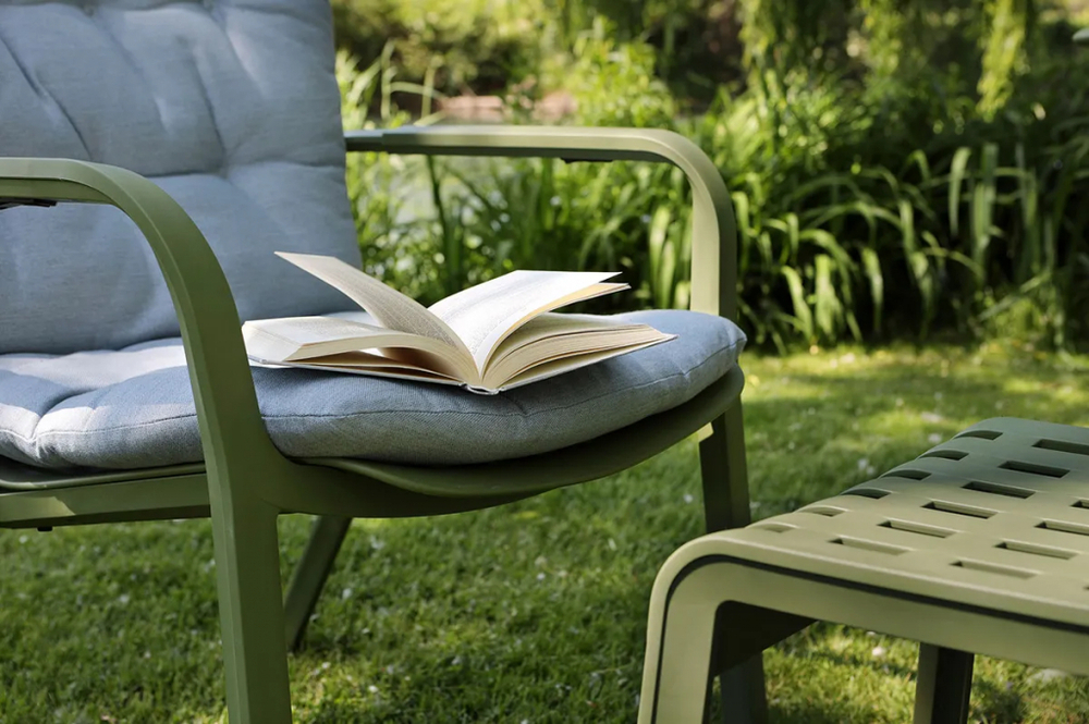 Табурет пластиковый Poggio