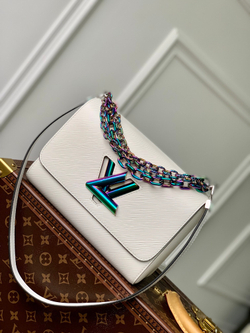 Louis Vuitton Twist MM
