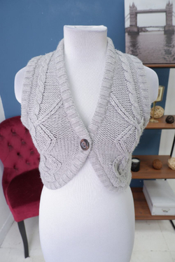 Жилет Terranova серый 46 размер