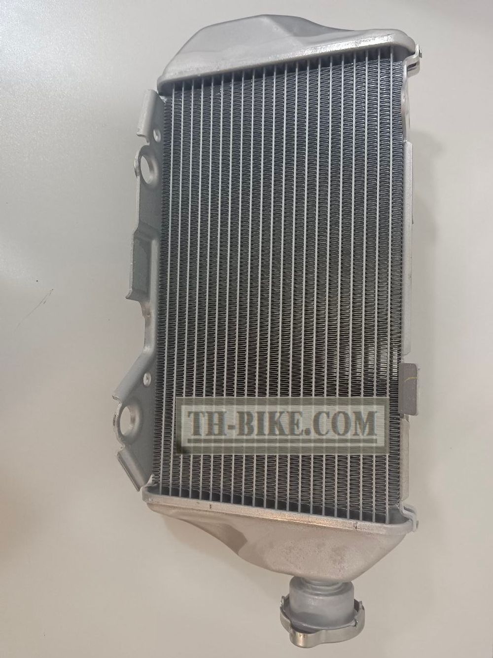 19010-K1T-T01. RADIATOR COMP. (T.RAD). Radiator Honda CRF300L / Rally300 2021, 2022-Up OEM.