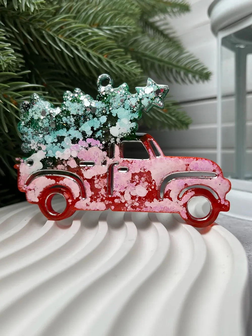 Новогодняя игрушка Машинка с Елкой