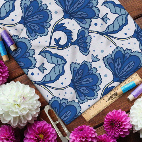 Ткань лён синие цветы-перья на белом фоне