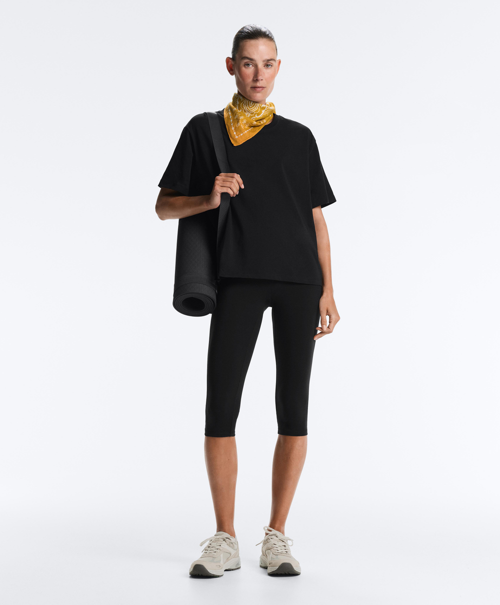 Oysho Boxy футболка с короткими рукавами из смесового хлопка, черный