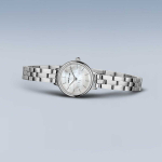 Женские наручные часы Bering 11022-704