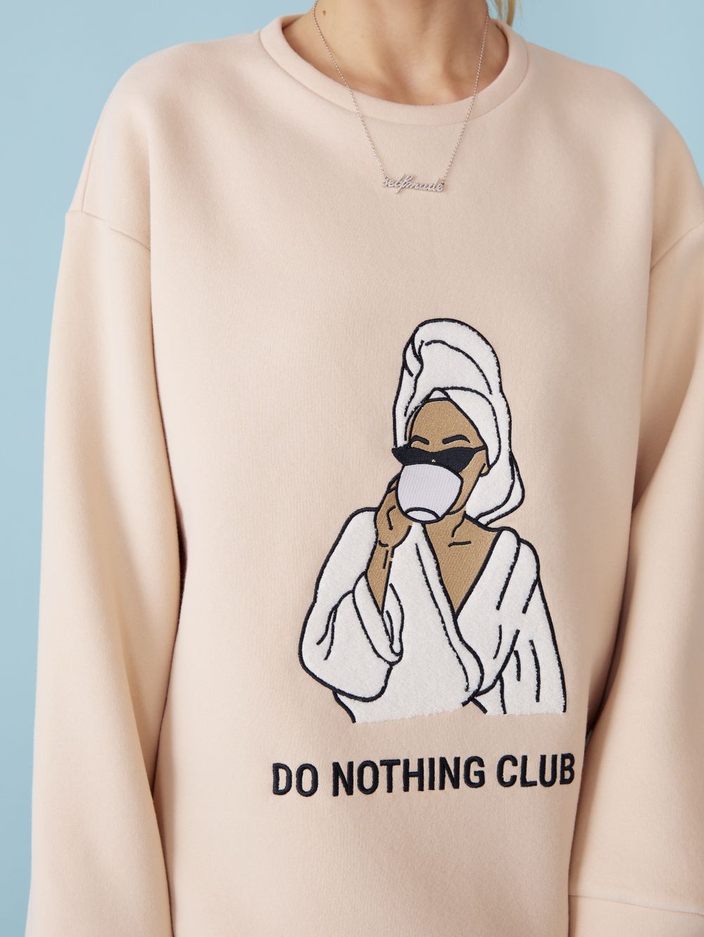 СВИТШОТ DO NOTHING CLUB PASTEL BEIGE