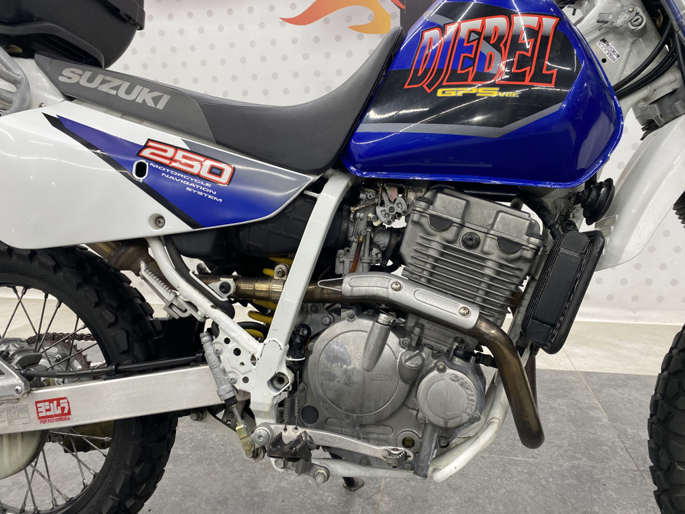 Suzuki Djebel 250 GPS 1998