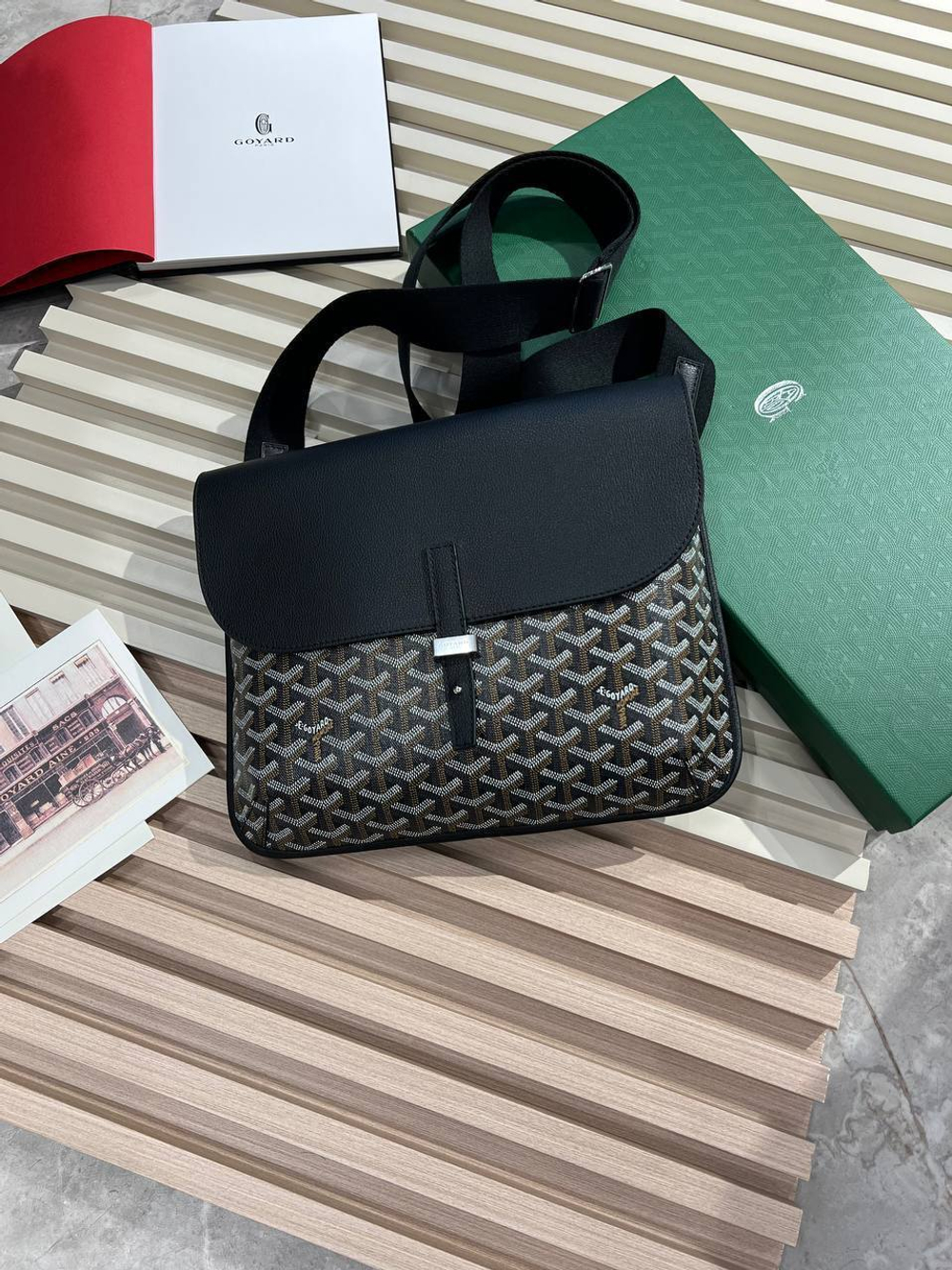 Сумка-мессенджер Goyard