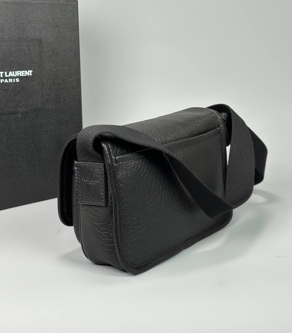 Сумка Yves Saint Laurent