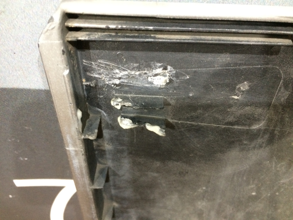 Накладка двери задней правой Suzuki Grand Vitara 2 (JT) 05-15 Б/У Оригинал 7759065J00