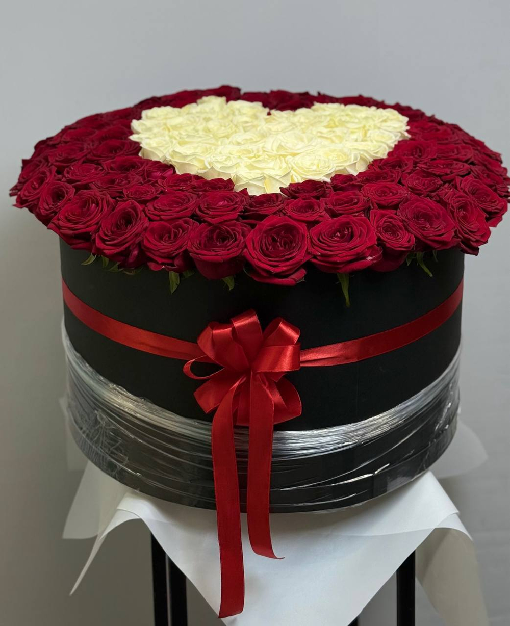 Сердце из роз