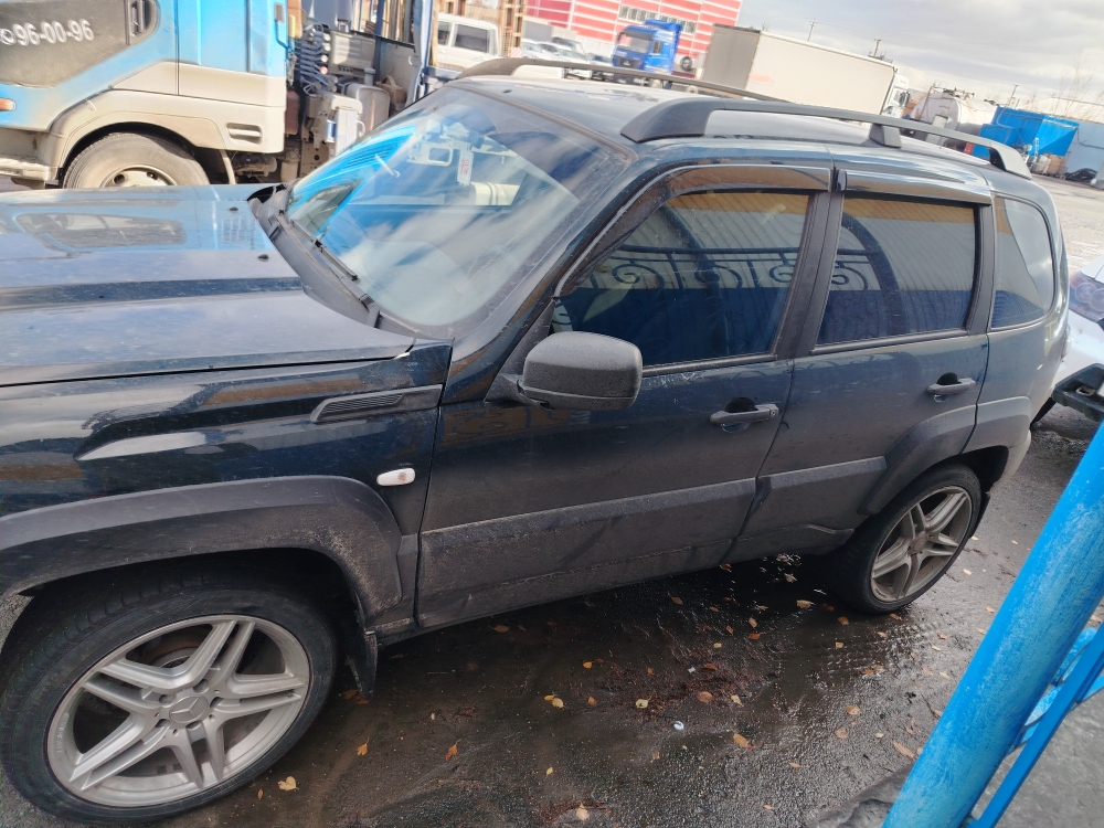 LADA Niva Travel Comfort 1.7 80hp 5MT