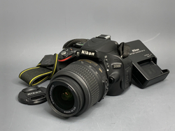 Nikon D5100 kit 18-55mm 10.800 кадров