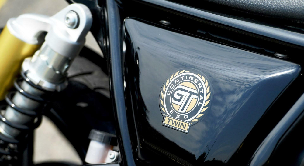 Royal Enfield Continental GT 650 Apex Grey (Black Alloy)