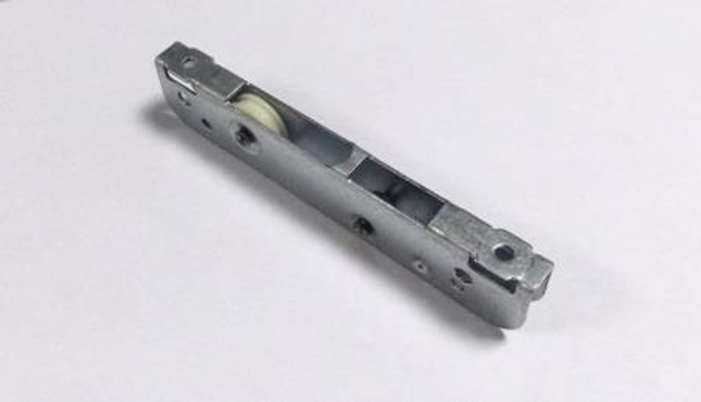 Кронштейн петли плит Индезит /Аристон 033337