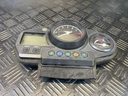 Приборная панель Yamaha TDM900 RN08 2002