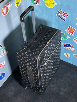 Чемодан Louis Vuitton