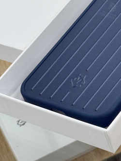 Чехол на iPhone 17 Pro Max Rimowa