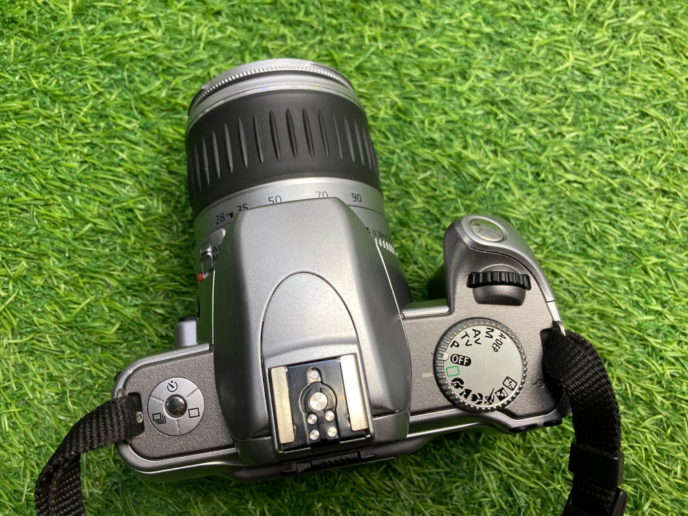 Canon EOS 300v kit EF 28-90mm 4-5.6 II