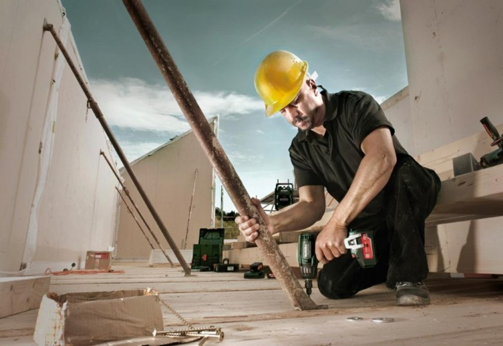 Гайковерт аккумуляторный METABO SSW 18 LTX 5,2 Ач 400 BL ударный, бесщеточный 602205650