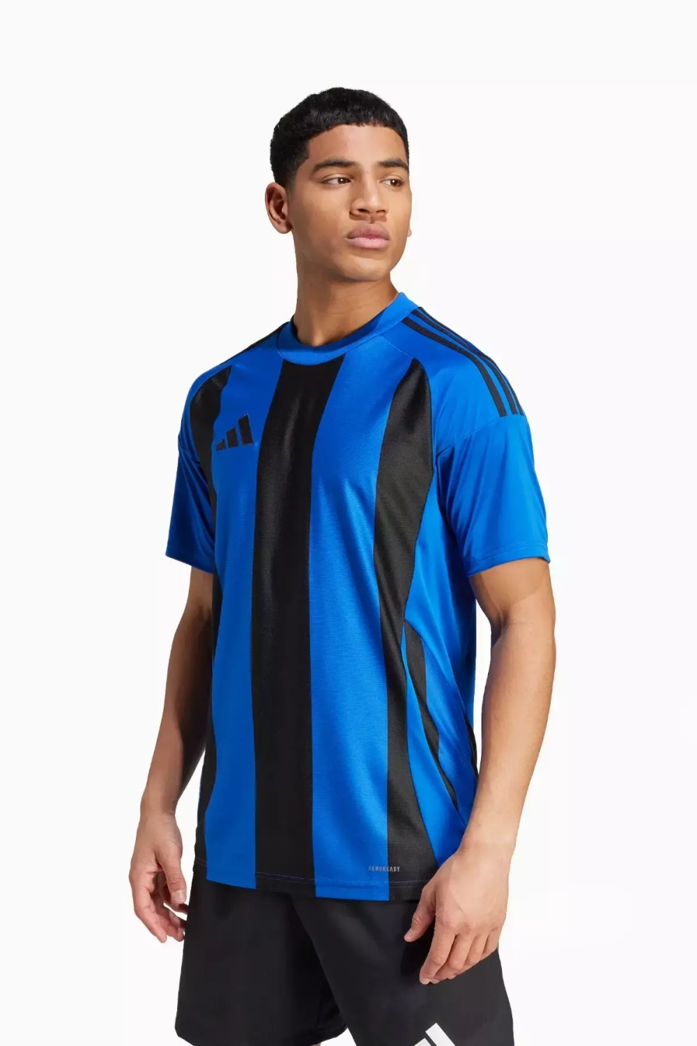 Футболка adidas Striped 24