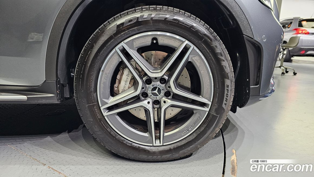 Mercedes-Benz GLC-Class X253 GLC300e 4MATIC Coupe (10.2020)
