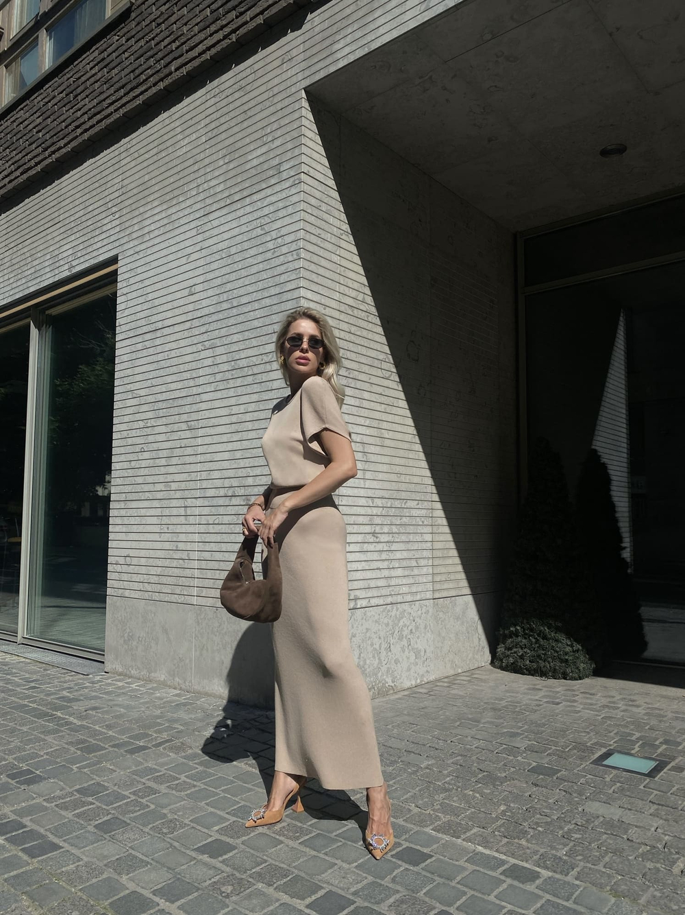 Платье ENIGMA, песочный