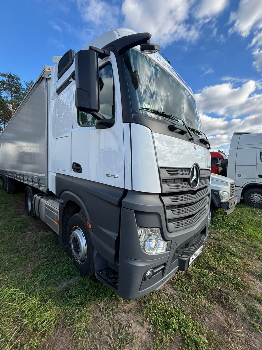 Mercedes-Benz ACTROS 4x2 Седельный тягач 1848 (Дизельный, 12,8 л, 476 л.с., АТ)