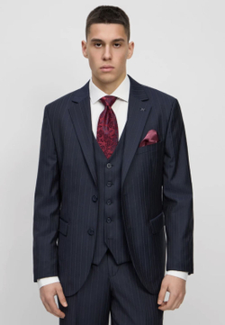 Мужской костюм тройка в полоску (темно-синий) А53