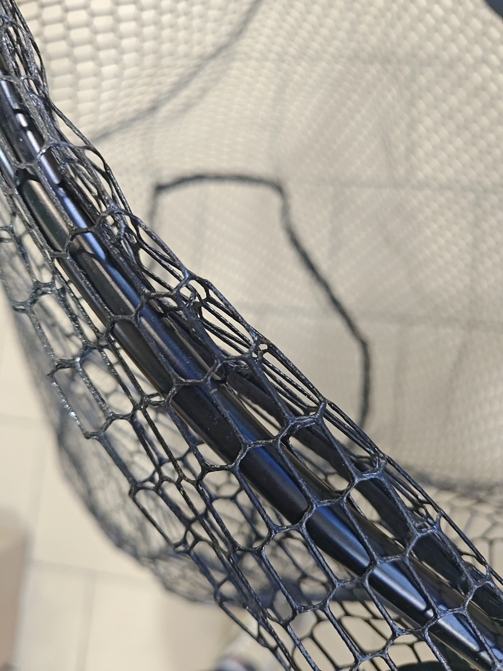 Подсак карбоновое прарезиненная 2 метра