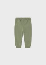 спортивный костюм с футболкой