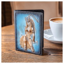 Кожаная обложка на паспорт «Шаманка» (фигура)