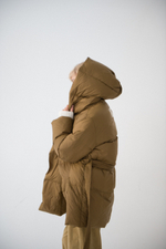 Пуховик с капюшоном YARMIN