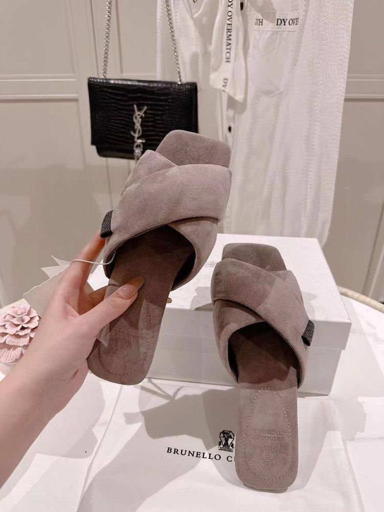 Шлепанцы Balenciaga