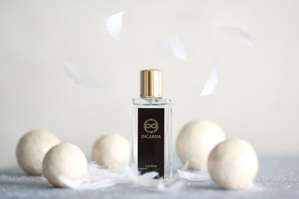 Incarna parfums Lyu blue