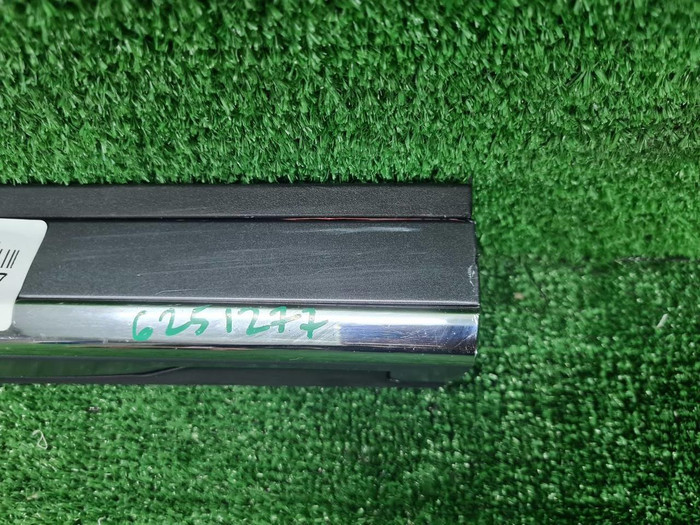 Накладка двери задняя правая BMW X3 G01 (2017-н.в.)