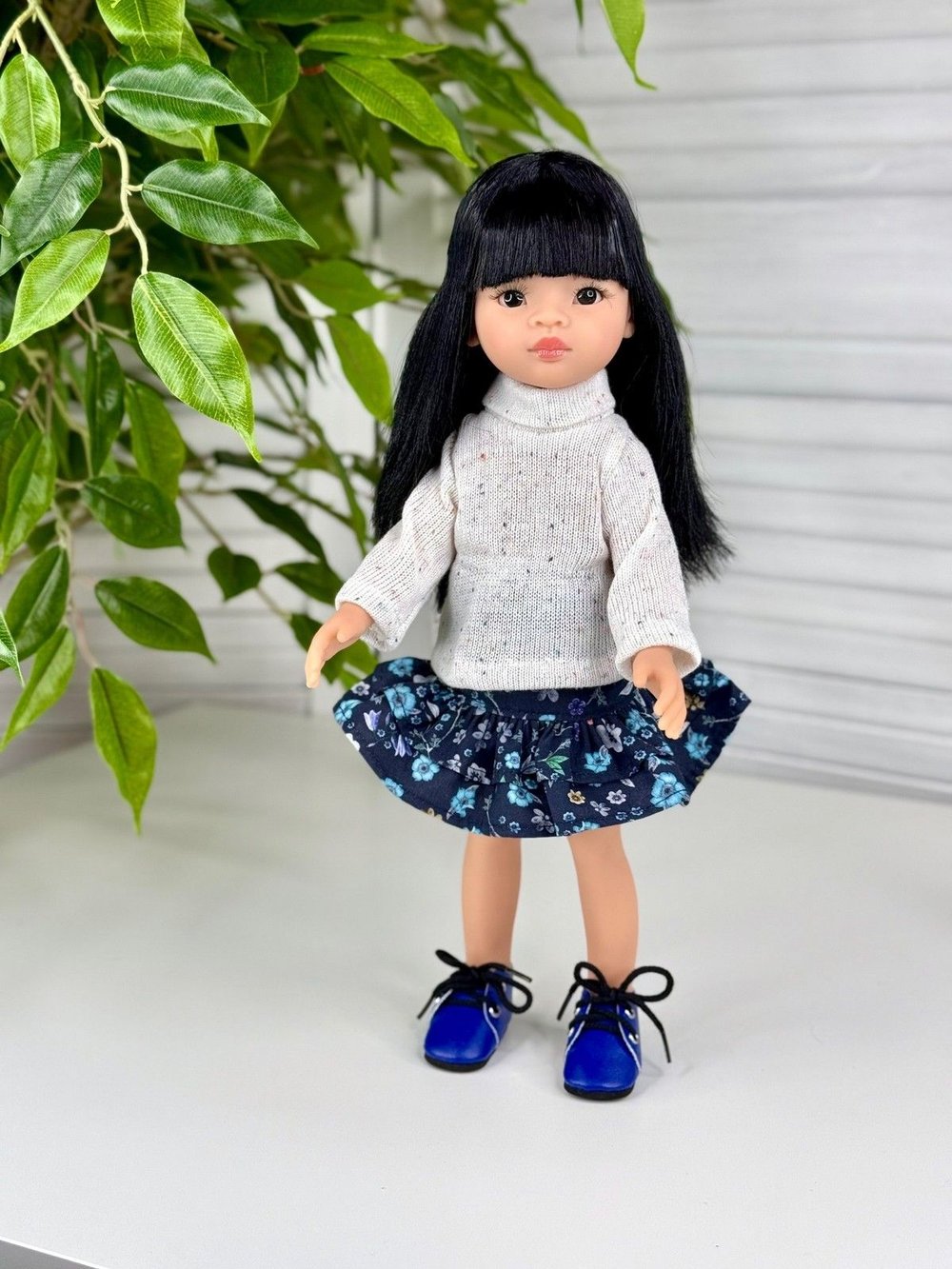 Кукла для девочки 32см Лиу (04689)