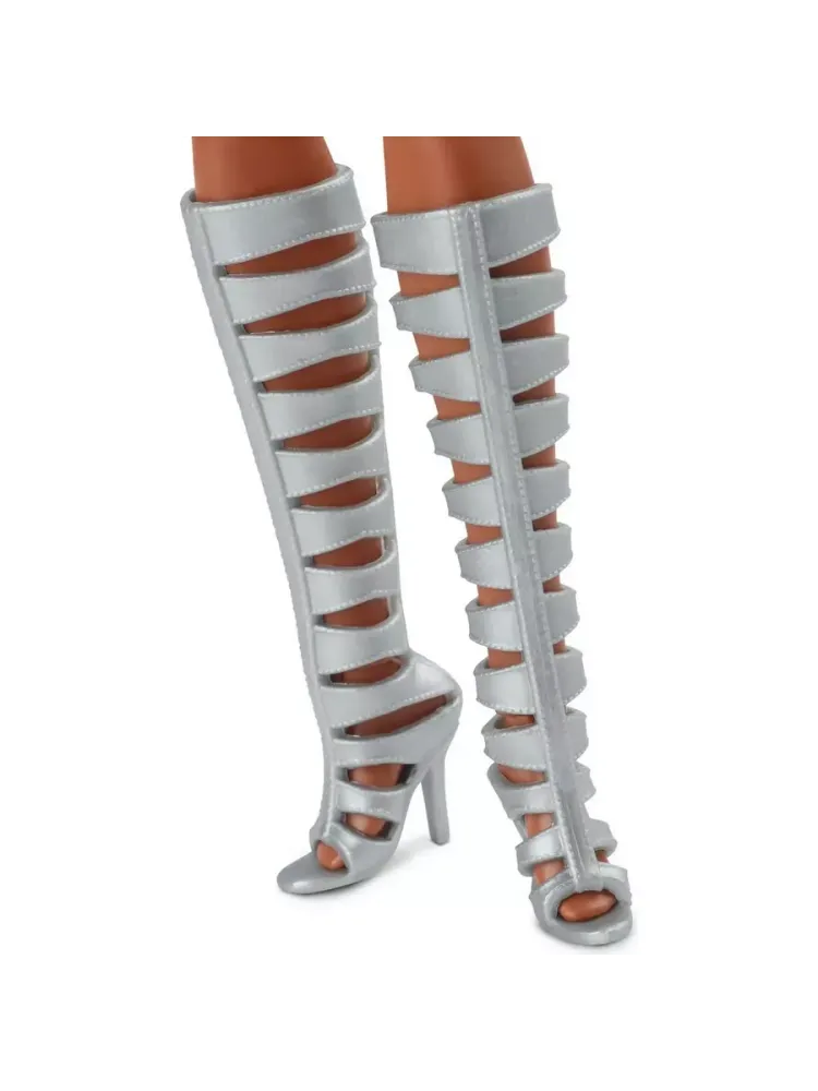 Кукла Looks c высоким хвостом HCB77