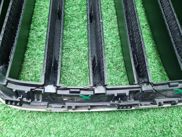 Решетка радиатора BMW X7 G07 (2022-н.в.)